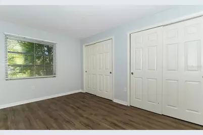 942 La Costa Circle #9, Sarasota, FL 34237 - Photo 12