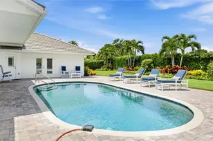 7780 Holiday Dr N, Sarasota, FL 34231 - Photo 44