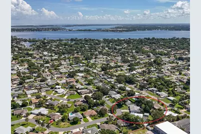 315 57th Street Court W, Bradenton, FL 34209 - Photo 2