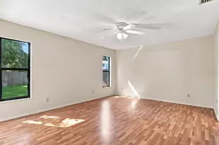 315 57th Street Ct NW, Bradenton, FL 34209 - Photo 14