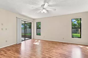 315 57th Street Ct NW, Bradenton, FL 34209 - Photo 12