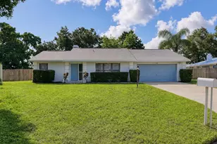 315 57th Street Ct NW, Bradenton, FL 34209 - Photo 2