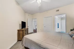 5601 Bentgrass Dr, Sarasota, FL 34235 - Photo 18