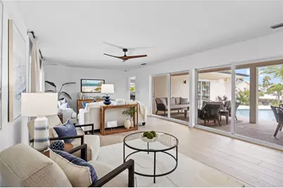 624 Dundee Lane, Bradenton Beach, FL 34217 - Photo 6