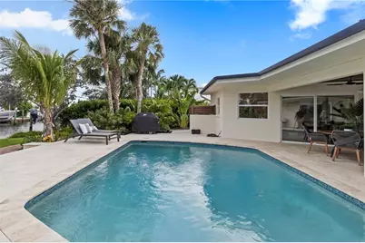 624 Dundee Lane, Bradenton Beach, FL 34217 - Photo 40