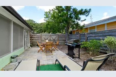 507 Madison Court, Sarasota, FL 34236 - Photo 18