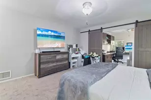 5776 Augusta Cir, Sarasota, FL 34238 - Photo 16