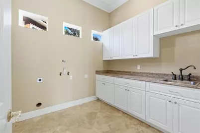1304 Jumana Loop, Apollo Beach, FL 33572 - Photo 36