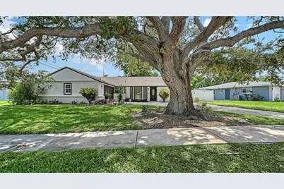 6711 S Lockwood Ridge Road, Sarasota, FL 34231 - Photo 1