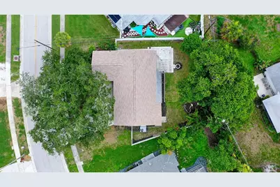 6711 S Lockwood Ridge Road, Sarasota, FL 34231 - Photo 10