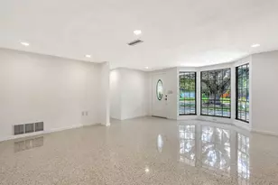 6711 S Lockwood Ridge Rd, Sarasota, FL 34231 - Photo 12