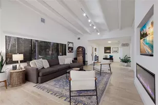 4875 Brywill Cir, Sarasota, FL 34234 - Photo 10
