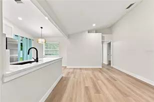 2405 Appaloosa Cir, Sarasota, FL 34240 - Photo 26