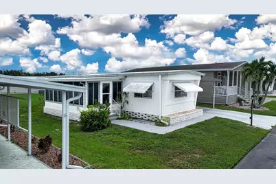 5316 53rd Avenue E #N15, Bradenton, FL 34203 - Photo 4