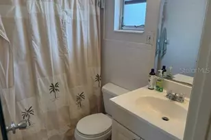 2450 Terry Ln, Sarasota, FL 34231 - Photo 10