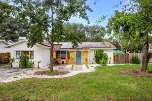 7957 CottonWoode Dr, Largo, FL 33773 - Photo 1