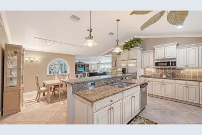 4777 Overbury Place, Sarasota, FL 34241 - Photo 20