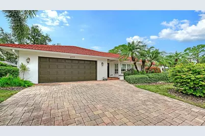 4777 Overbury Place, Sarasota, FL 34241 - Photo 4