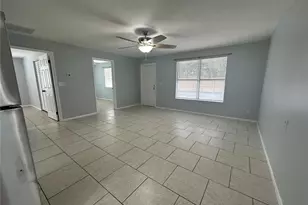 2404 52nd Ave Dr W, Bradenton, FL 34207 - Photo 26
