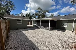 2404 52nd Ave Dr W, Bradenton, FL 34207 - Photo 20