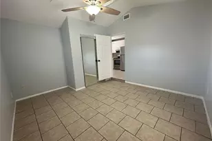 2404 52nd Ave Dr W, Bradenton, FL 34207 - Photo 32