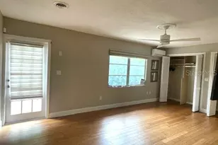 2253 Valencia Dr, Sarasota, FL 34239 - Photo 14