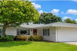 2253 Valencia Dr, Sarasota, FL 34239 - Photo 2