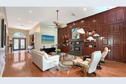5476 Golf Pointe Drive, Sarasota, FL 34243 - Photo 16
