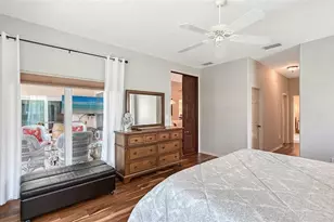 5476 Golf Pointe Dr, Sarasota, FL 34243 - Photo 36