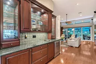 5476 Golf Pointe Dr, Sarasota, FL 34243 - Photo 14