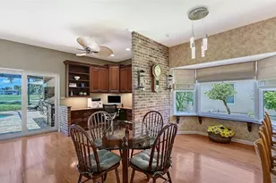 5476 Golf Pointe Dr, Sarasota, FL 34243 - Photo 28