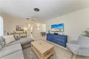 413 Baycrest Dr, Venice, FL 34285 - Photo 12