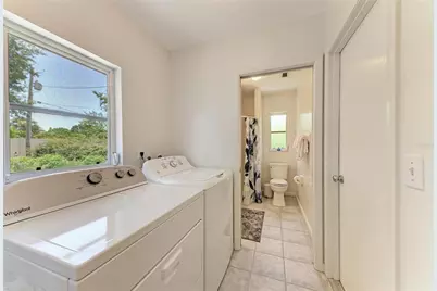 413 Baycrest Drive, Venice, FL 34285 - Photo 32