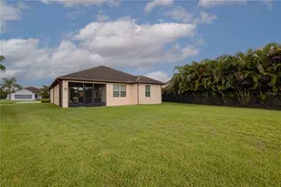 10801 52nd Ct E, Parrish, FL 34219 - Photo 4