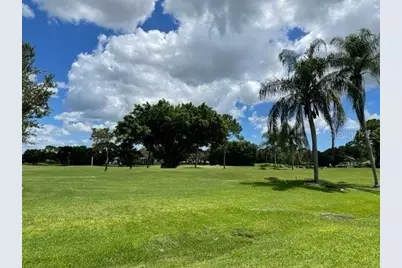 3551 Longmeadow #26, Sarasota, FL 34235 - Photo 12