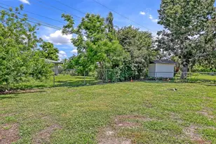 2551 Waneta Dr, Sarasota, FL 34231 - Photo 34