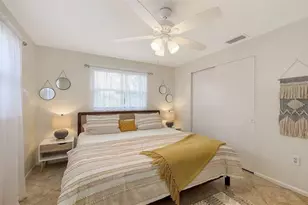 2551 Waneta Dr, Sarasota, FL 34231 - Photo 16