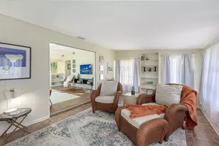 2551 Waneta Dr, Sarasota, FL 34231 - Photo 10