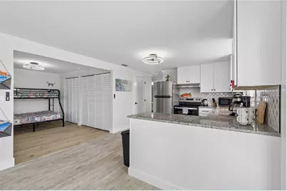 403 63rd Street, Holmes Beach, FL 34217 - Photo 6
