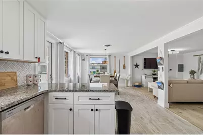 403 63rd Street, Holmes Beach, FL 34217 - Photo 12