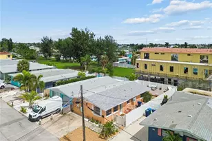 403 63rd St, Holmes Beach, FL 34217 - Photo 70