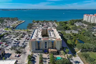 1064 N Tamiami Trl, Sarasota, FL 34236 - Photo 2