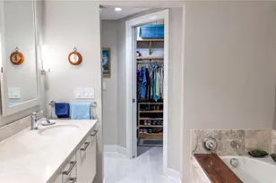 1350 Main St, Sarasota, FL 34236 - Photo 20