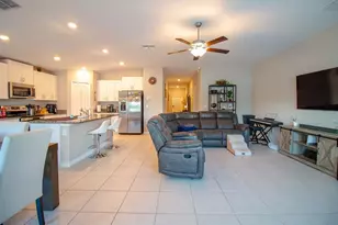 5466 Blue Azure Dr, Wimauma, FL 33598 - Photo 10