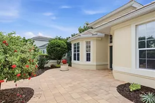 7235 Kensington Ct, University Park, FL 34201 - Photo 4