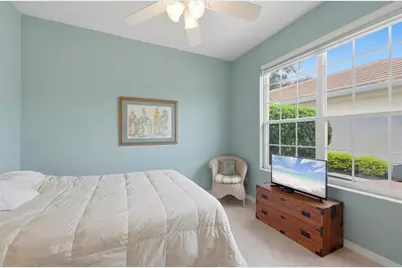 7235 Kensington Court, University Park, FL 34201 - Photo 20