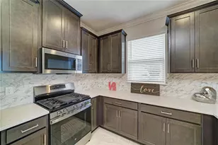 16112 Isola Pl, Bradenton, FL 34211 - Photo 10