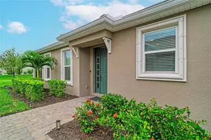 16112 Isola Pl, Bradenton, FL 34211 - Photo 4