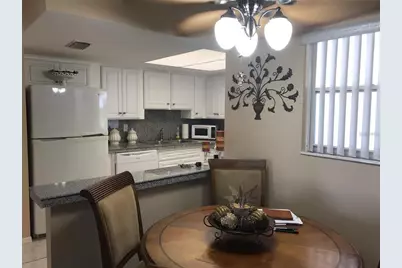 6033 Coral Way #5, Bradenton, FL 34207 - Photo 4