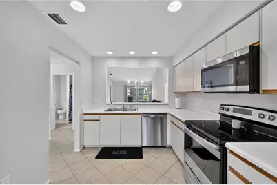 2707 60th Avenue Terrace W, Bradenton, FL 34207 - Photo 14